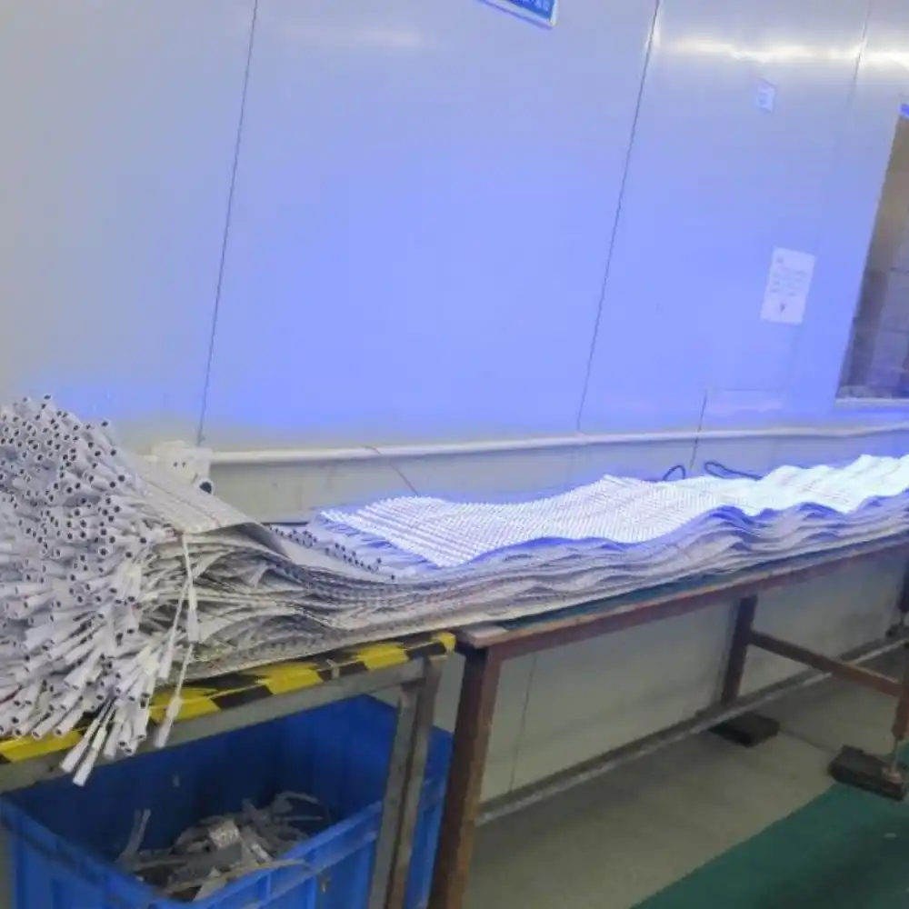 High-CRI Specs & Scene Control for Services, Retail, and Content